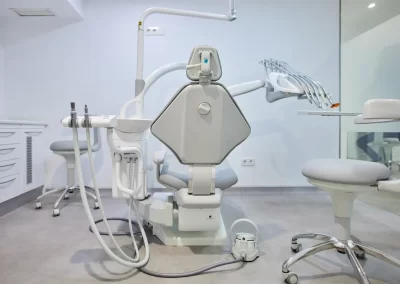 clinica-dental-Clara-de-Juan-palencia-dentista-sala2