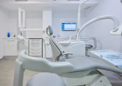 clinica-dental-Clara-de-Juan-palencia-dentista-sala3